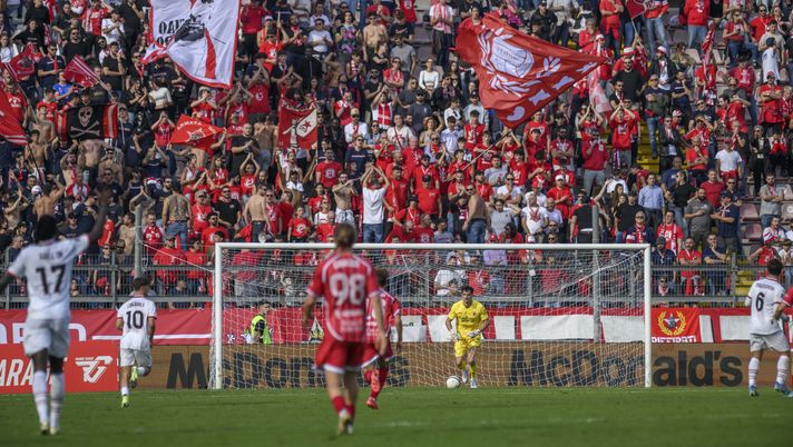 PERUGIA, ITALY - OCTOBER 27: Noah Raveyre of Milan Futuro celebrates after scoring a goal during the Serie C match between Perugia and Milan Futuro at Stadio Renato Curi, on October 27, 2024 in Perugia, Italy. (Photo by Antonio Masiello - AC Milan/AC Milan via Getty Images) Ravenna-Perugia: dove vedere la partita in diretta TV ed in streaming LIVE - immagine 1