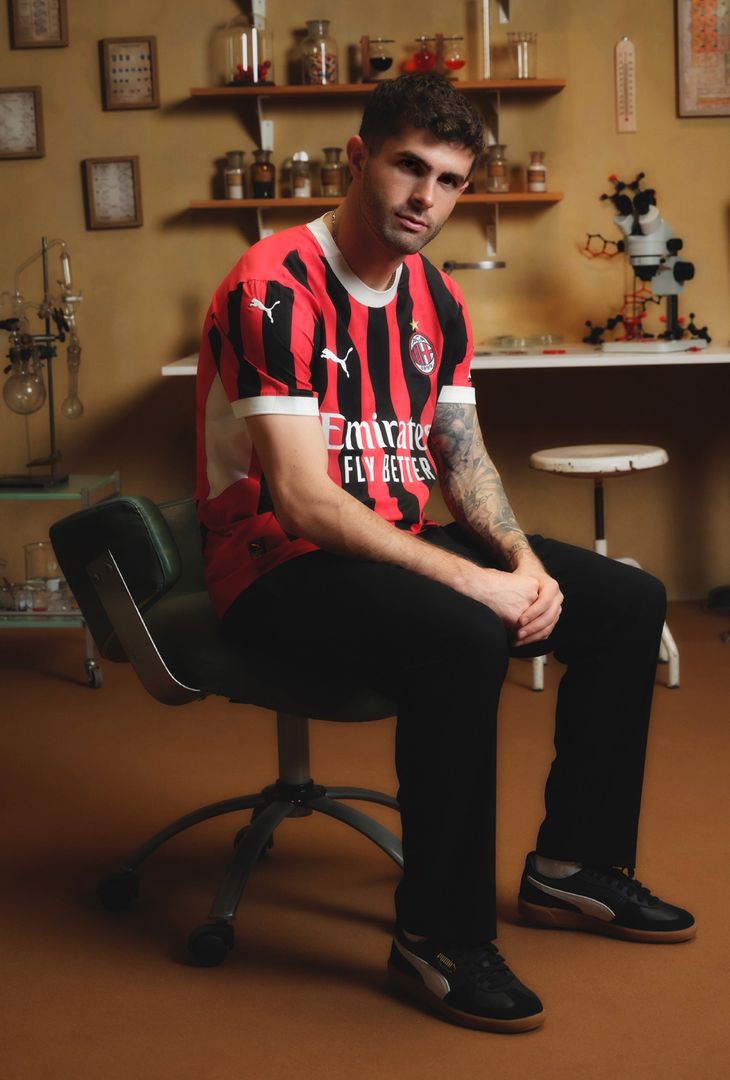 Nuova prima maglia AC Milan 2024-2025 PUMA