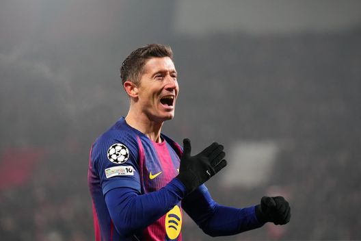 Flick sul futuro di Lewandowski: “Ama il Barcellona, ma vedremo a fine stagione”- immagine 2