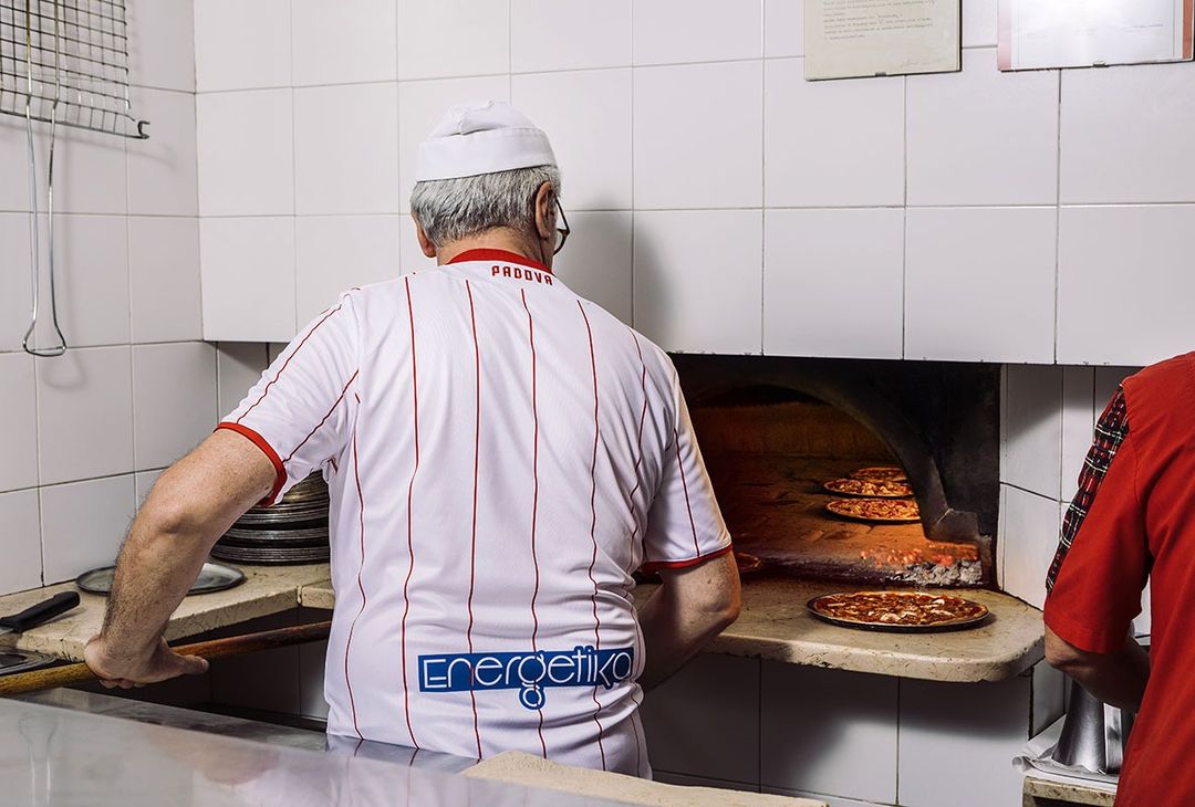 La maglia Home del Calcio Padova 2023/24 - immagine 4