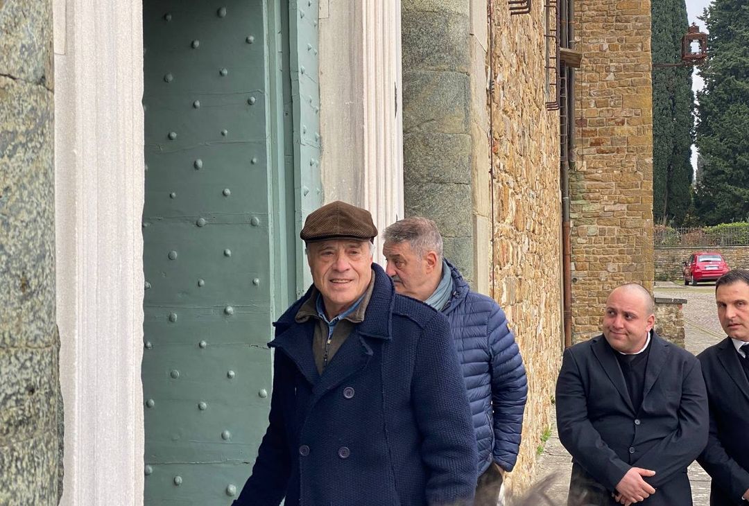 GALLERY – Antognoni, Galli, Barone… In tantissimi al funerale di Hamrin - immagine 11