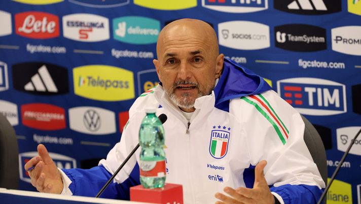 ROME, ITALY - MARCH 18: Head coach of Italy Luciano Spalletti attends a press conference at Centro Sportivo Giulio Onesti on March 18, 2024 in Rome, Italy. (Photo by Giampiero Sposito/Getty Images) Spalletti