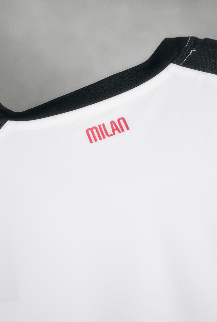 Presentata la nuova seconda maglia ('Away Kit') del Milan per la stagione 2025-2026 | AC Milan News