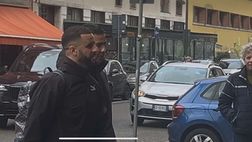 Milan, l’arrivo di Kyle Walker all’Hotel Melià | PM VIDEO