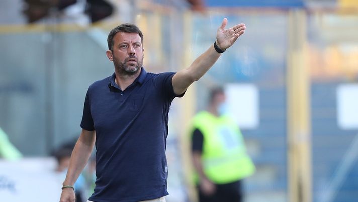 Lecce, D’Aversa: “Ecco chi si giocherà lo Scudetto. Il Napoli? È un gradino sotto” - immagine 1