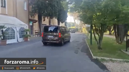 VIDEO – Kristensen arriva a Villa Stuart per le visite mediche con la Roma