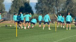 Lazio-Bayern, i biancocelesti aprono la seduta con il torello – VIDEO