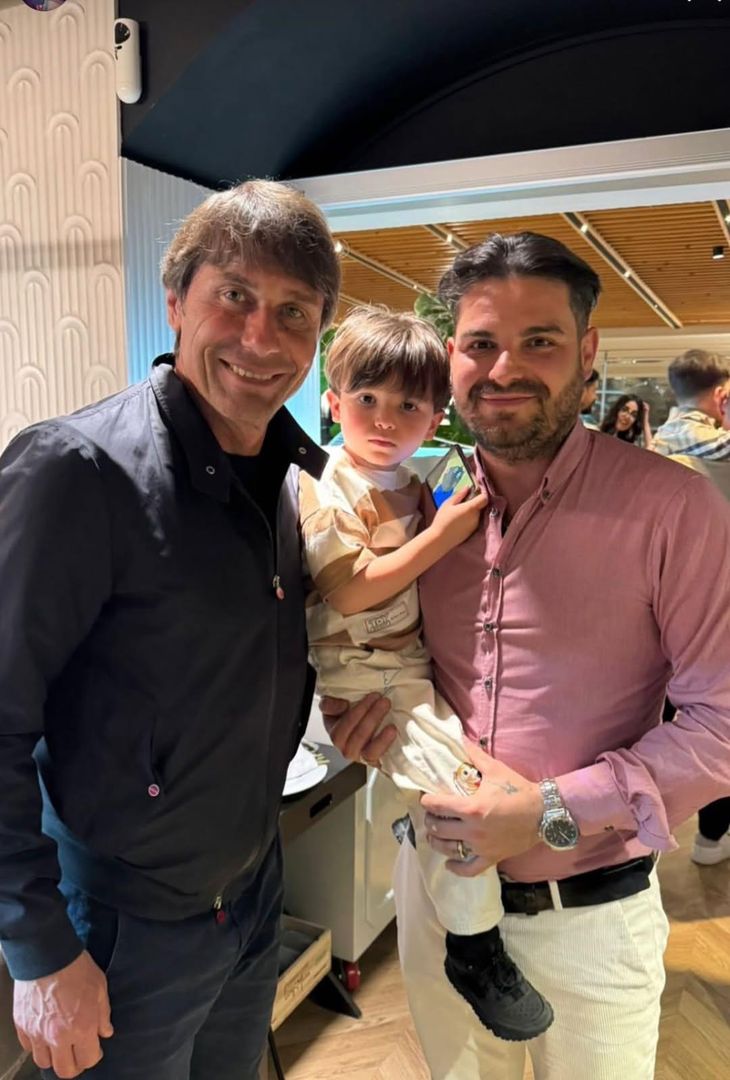 Conte, vigilia di Parma nel locale di fiducia: ormai è un abitudine – LA GALLERY - immagine 3