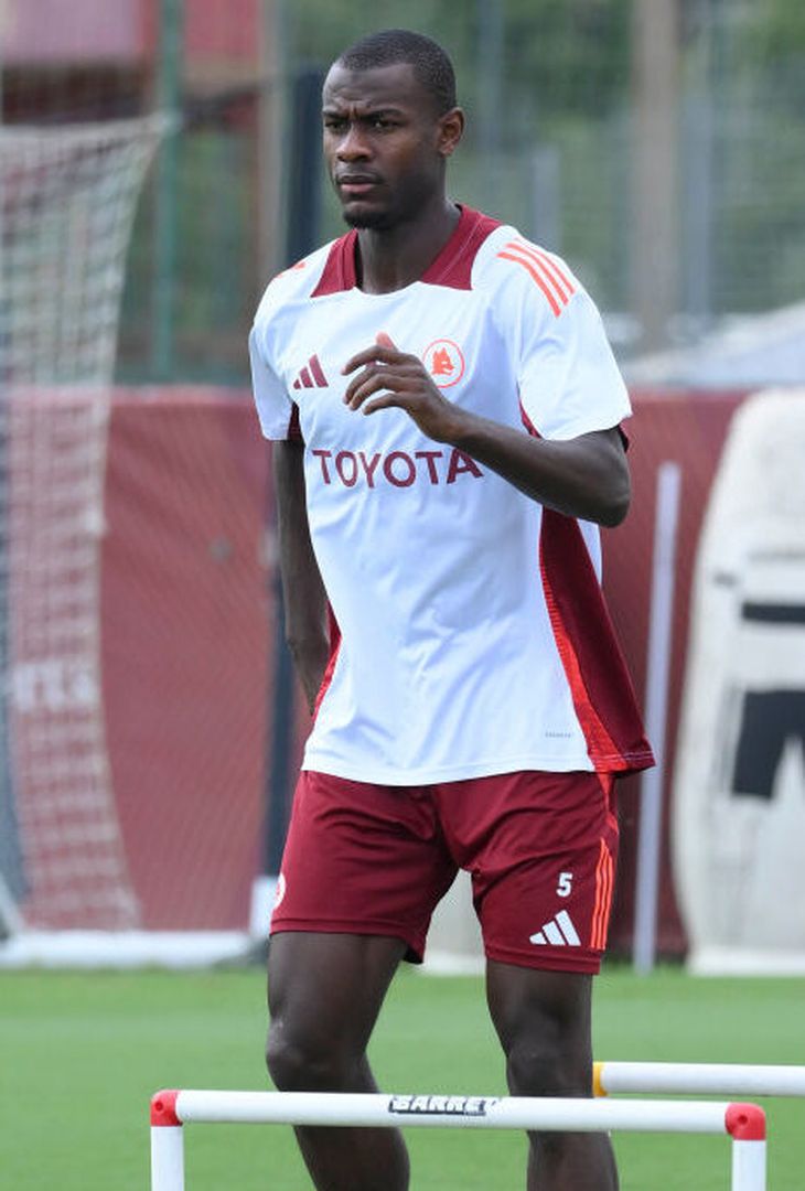Roma, l’allenamento prima della partenza per la Svezia – FOTO GALLERY - immagine 19