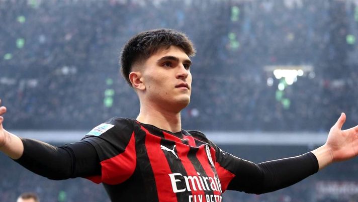 L'esultanza Davide Bartesaghi (difensore AC Milan), per il suo primo gol in occasione di Milan-Sassuolo 2-2 (Serie A 2025-2026) | News (Getty Images) Bartesaghi, due gol in Milan-Sassuolo: 'Felicissimo, un sogno diventato realtà. Ma c'è rammarico'