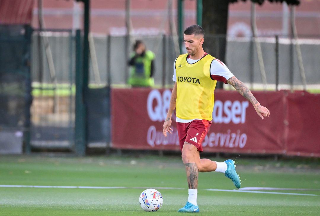 Trigoria, la rifinitura alla viglia della sfida contro il Monza – FOTO GALLERY - immagine 17