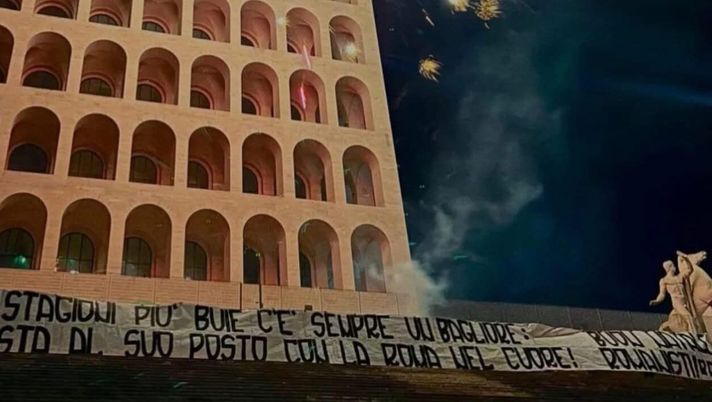 Natale, gli auguri della Curva Sud: “Nelle stagioni più buie c’è sempre un bagliore” - immagine 1