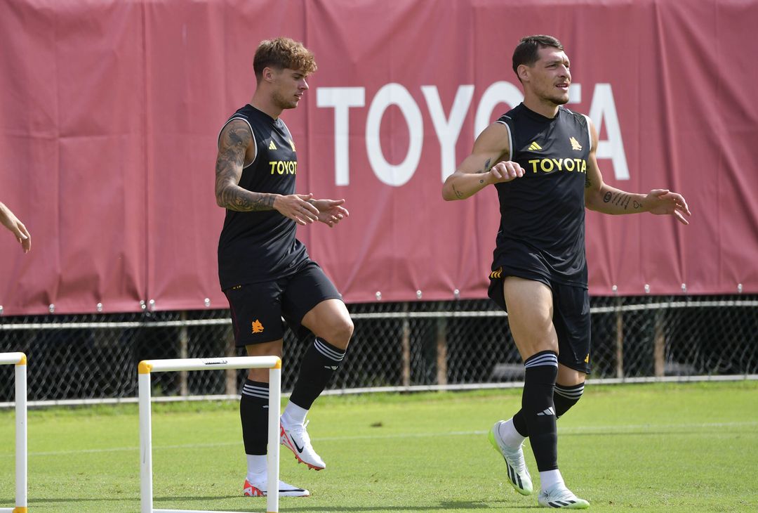Roma, l’allenamento a Trigoria a due giorni dal big match con il Milan – FOTO GALLERY - immagine 11