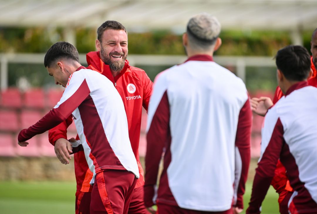 Ritiro Roma, ultimo allenamento in terra inglese: domani l’Everton – FOTO GALLERY - immagine 11