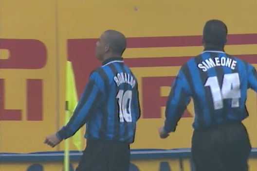 Collina: “Ronaldo il Fenomeno impressionante, una volta ai Mondiali gli ho chiesto…”- immagine 2