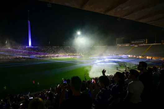 GERMOGLI PH: 7 GIUGNO 2023 FIRENZE STADIO ARTEMIO FRANCHI TIFOSI ALLO STADIO PER VEDERE LA PARTITA FINALE DI CONFERENCE LEAGUE FIORENTINA VS WEST HAM A PRAGA Così il comune mette i 55 milioni mancanti: il piano di Nardella per il Franchi- immagine 2