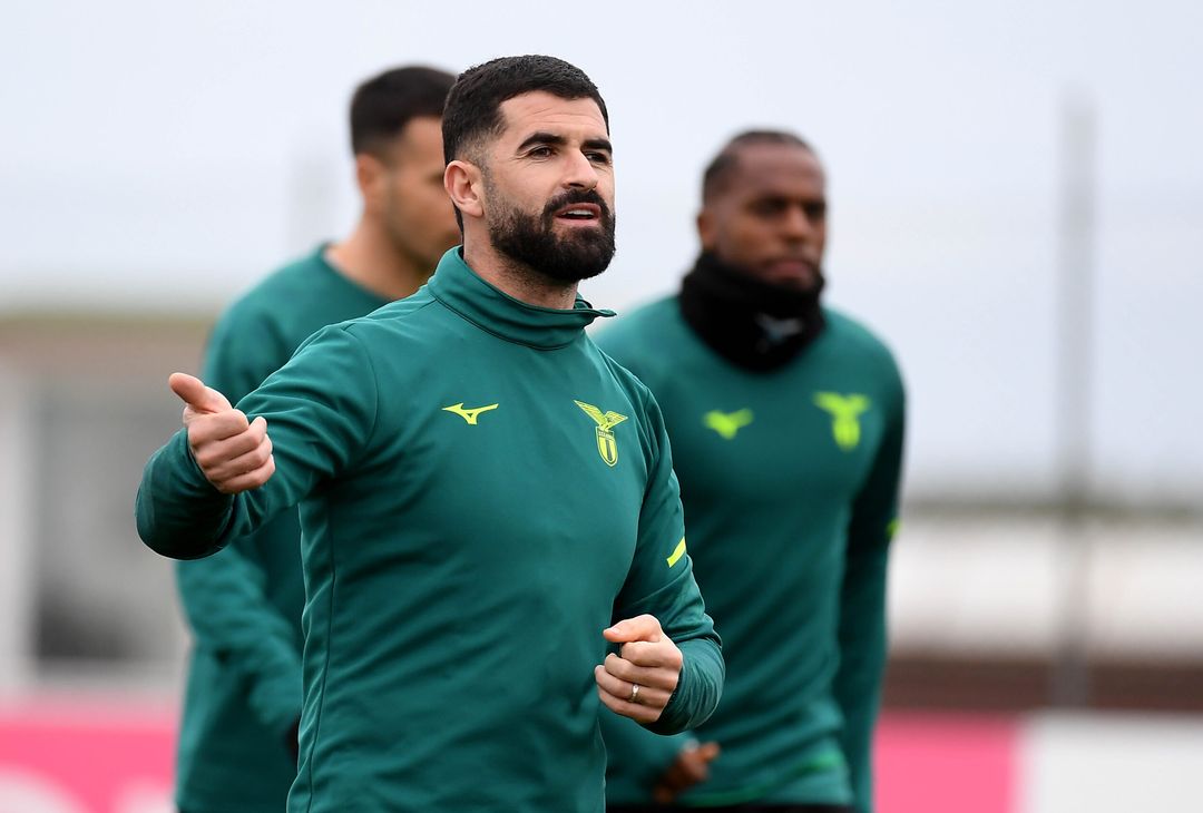 Lazio, tutte le immagini dell’allenamento a Formello – GALLERY - immagine 20