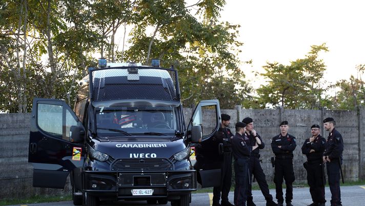 Italia-Israele, scontri tra manifestanti e polizia a Udine: ferito un giornalista - immagine 1