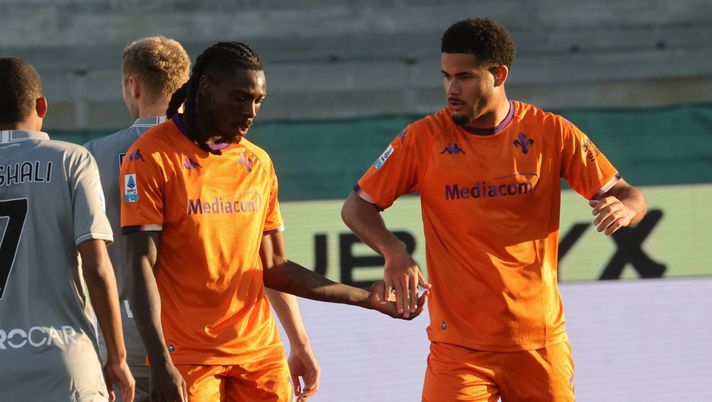 GERMOGLI PH: 14 DICEMBRE 2025 FIRENZE STADIO ARTEMIO FRANCHI CAMPIONATO SERIE A FIORENTINA VS VERONA NELLA FOTO KEAN CorSport: “Se un tifoso viola compra la maglia arancione, ditecelo. Fa notizia!” - immagine 1