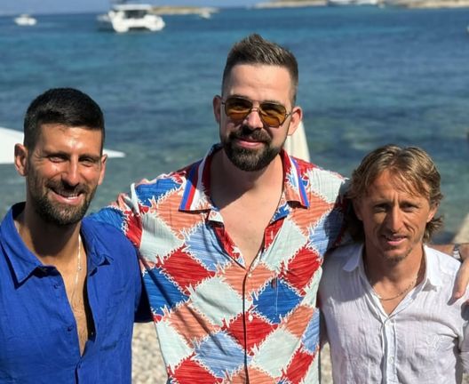 Modric e Djokovic in vacanza a Korcula: relax in Croazia per due stelle milaniste- immagine 3