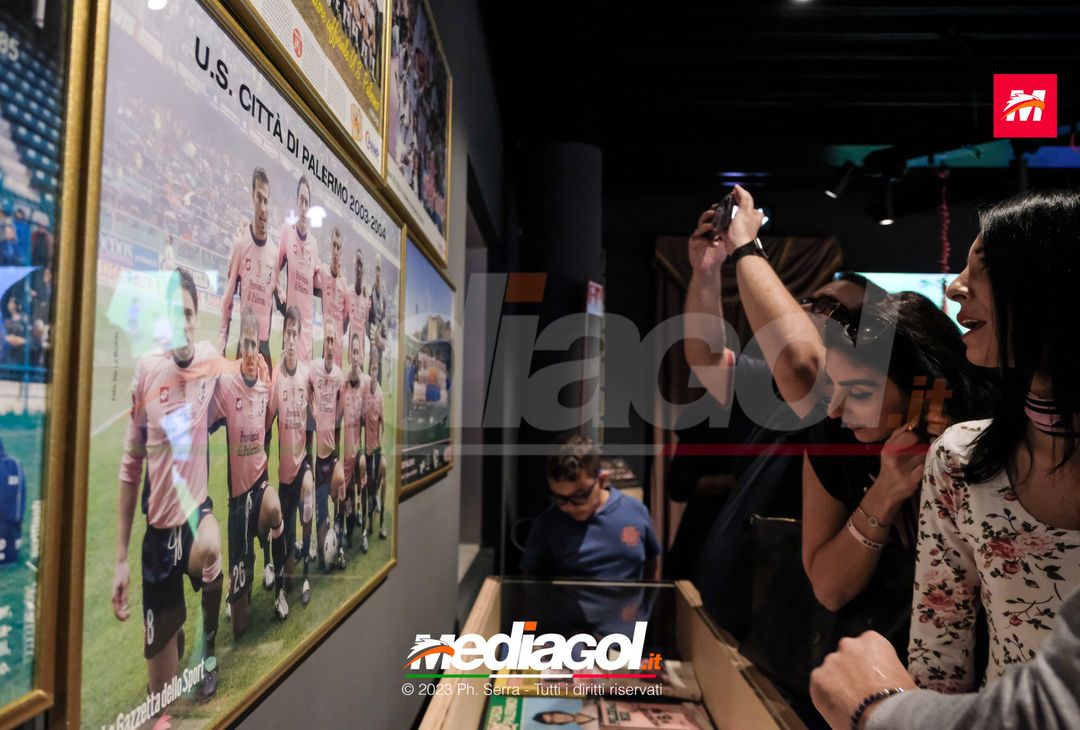 FOTO PALERMO, i tifosi rosanero in tour allo stadio ‘Renzo Barbera’ (GALLERY) - immagine 59