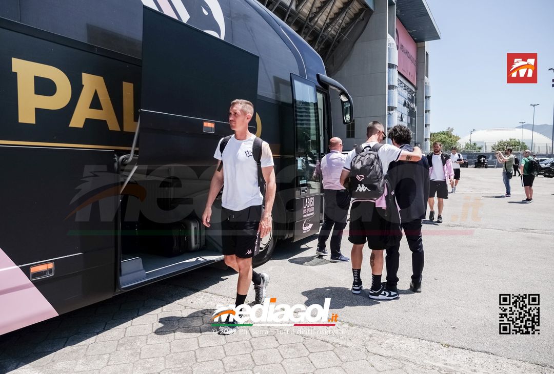 FOTO Palermo, Brunori e compagni in partenza per Chiavari: la gallery - immagine 17