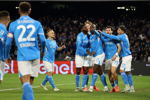 Napoli-Roma, esplode la polemica sui social: “Lukaku andava espulso…”- immagine 3