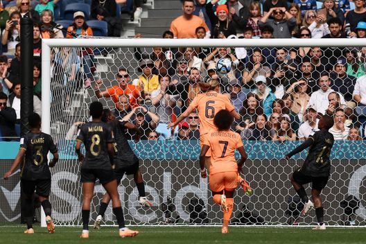 Jill Roord porta avanti le olandesi (Photo by Cameron Spencer/Getty Images) Mondiali femminili, Olanda ok: pratica Sudafrica risolta con un gol per tempo- immagine 2