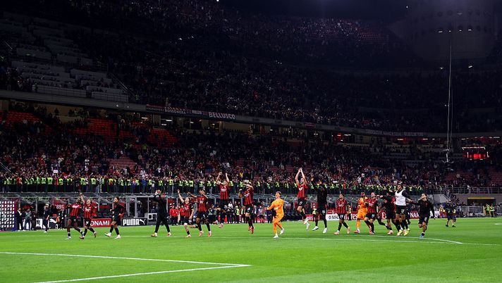 MILAN, ITALY - SEPTEMBER 28: Players of AC Milan celebrates the win at end of the Serie A match between AC Milan and SSC Napoli at Giuseppe Meazza Stadium on September 28, 2025 in Milan, Italy. (Photo by Giuseppe Cottini/AC Milan via Getty Images) milan-napoli-san-siro-serie-a-quinta-giornata-diretta-live-dazn-risultato-gol-probabili-formazioni-ufficiali-interviste-dichiarazioni-news