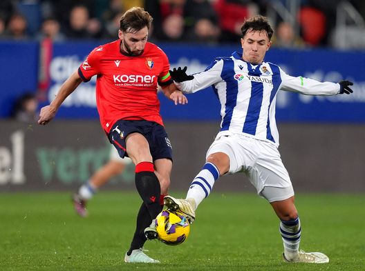 Martin Zubimendi, Real Sociedad, durante la sfida contro l'Osasuna (Foto di Juan Manuel Serrano Arce/Getty Images) Zubimendi all’Arsenal per 60 milioni: è il terzo colpo più costoso dell’estate- immagine 2