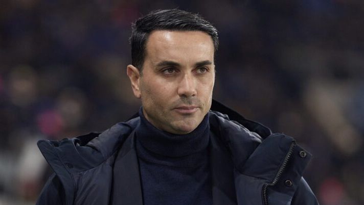 BERGAMO, ITALY - JANUARY 03: Raffaele Palladino, Head Coach of Atalanta looks on during the Serie A match between Atalanta BC and AS Roma at New Balance Arena on January 03, 2026 in Bergamo, Italy. (Photo by Emmanuele Ciancaglini/Getty Images) Palladino: “Scamacca deve fare molto di più! Su De Ketelaere, Raspadori e cosa è successo con Kovac…” - immagine 1