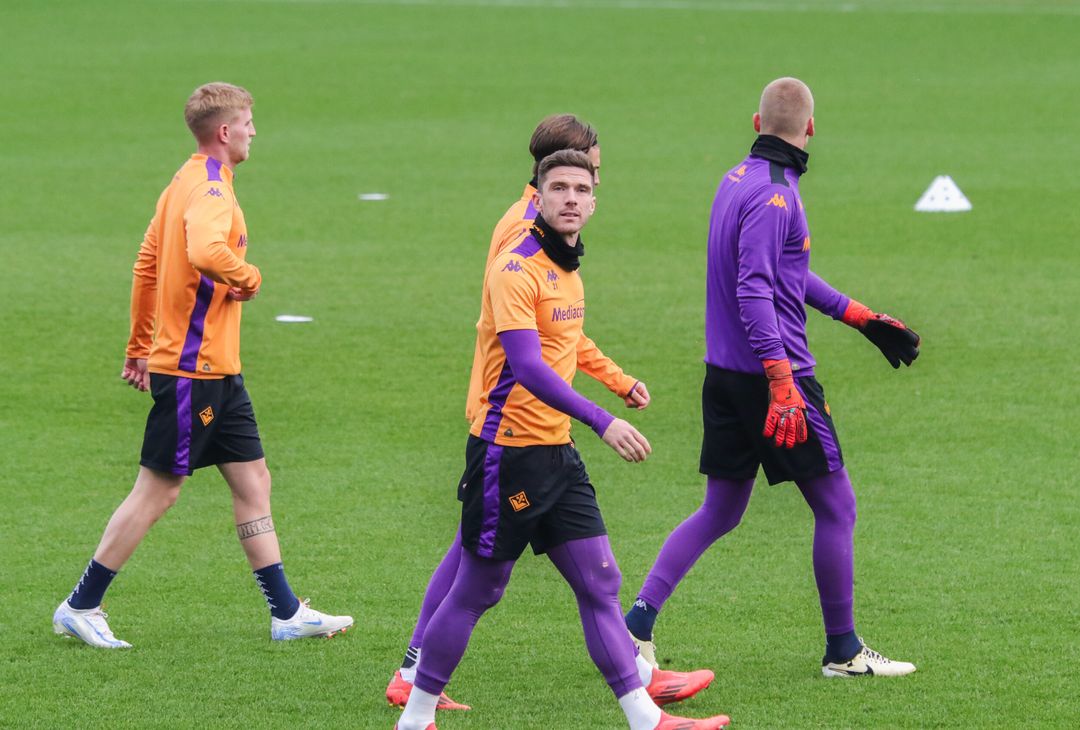 Gallery VN – Allenamento a porte aperte della Fiorentina, le immagini più belle - immagine 28