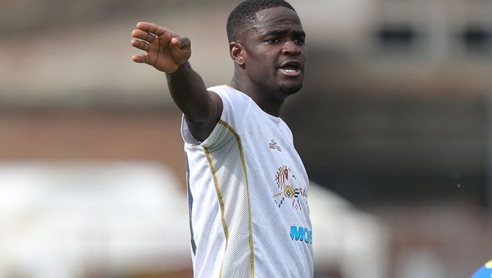 Luvumbo prossimo a salutare il Cagliari: vicino il trasferimento - immagine 1