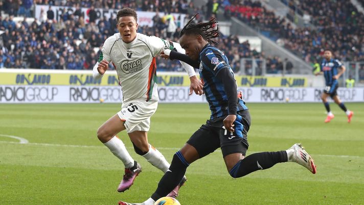 Schingtienne: “Il mio esordio contro il Milan a San Siro è stato complicato” - immagine 1