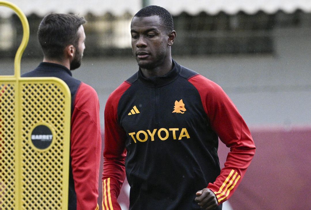 Trigoria, rifinitura prima di Roma-Monza: in gruppo Smalling – FOTO GALLERY - immagine 26