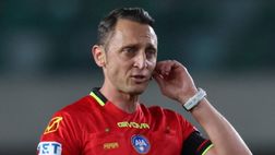 Cagliari-Milan, arbitro Abisso: ecco i precedenti con le due squadre. Al VAR ci sarà …