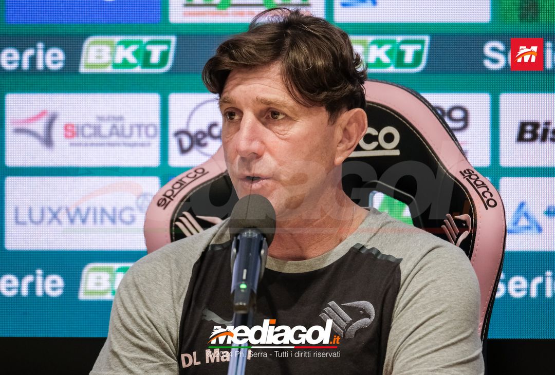 FOTO PALERMO, verso il Venezia: mister Mignani in sala stampa al CFA (GALLERY) - immagine 11