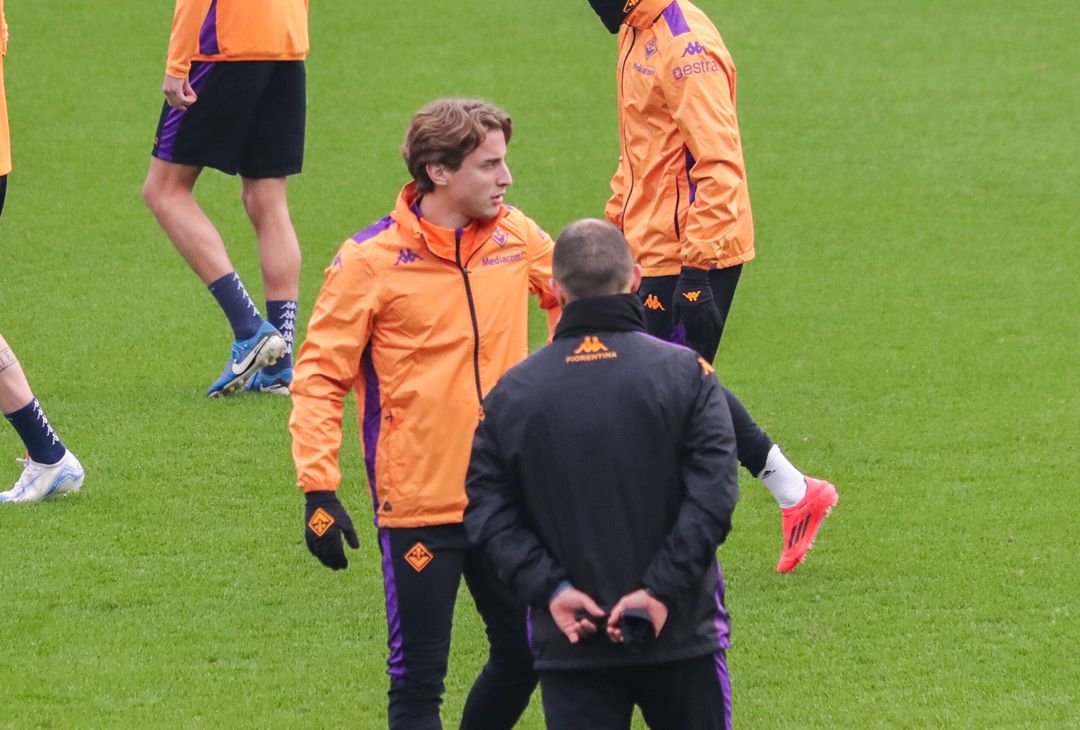 Gallery VN – Allenamento a porte aperte della Fiorentina, le immagini più belle - immagine 84