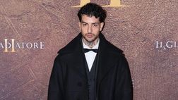 Tony Effe, quando la mamma lo criticava per i testi delle sue canzoni: “Ho sempre amato…”