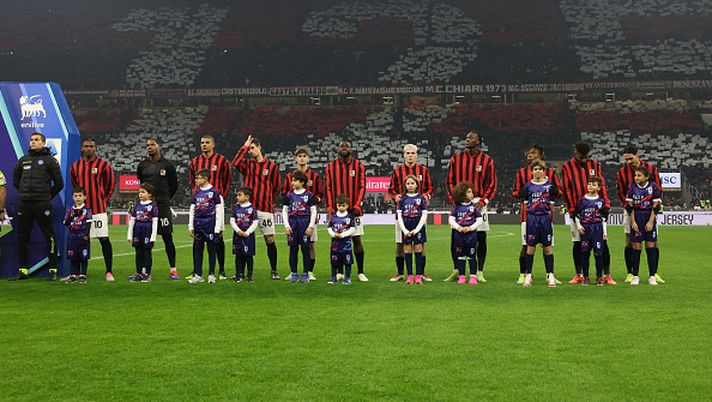 Serata tranquilla solo per lui, solo per Mike… - immagine 1