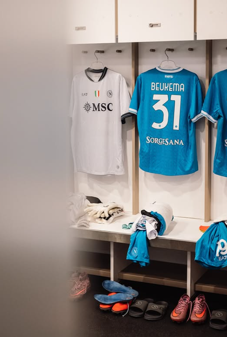 “La quiete prima della tempesta”, maglie azzurre pronte negli spogliatoi – LA GALLERY - immagine 3