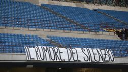 Milan, la Curva Sud contesta la società: silenzio, striscioni e non solo