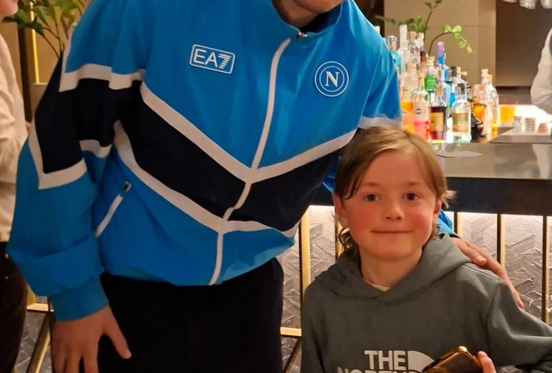 “Che bello rivedervi!”, Emanuele Superstar rincontra gli amici del Napoli – GALLERY - immagine 7