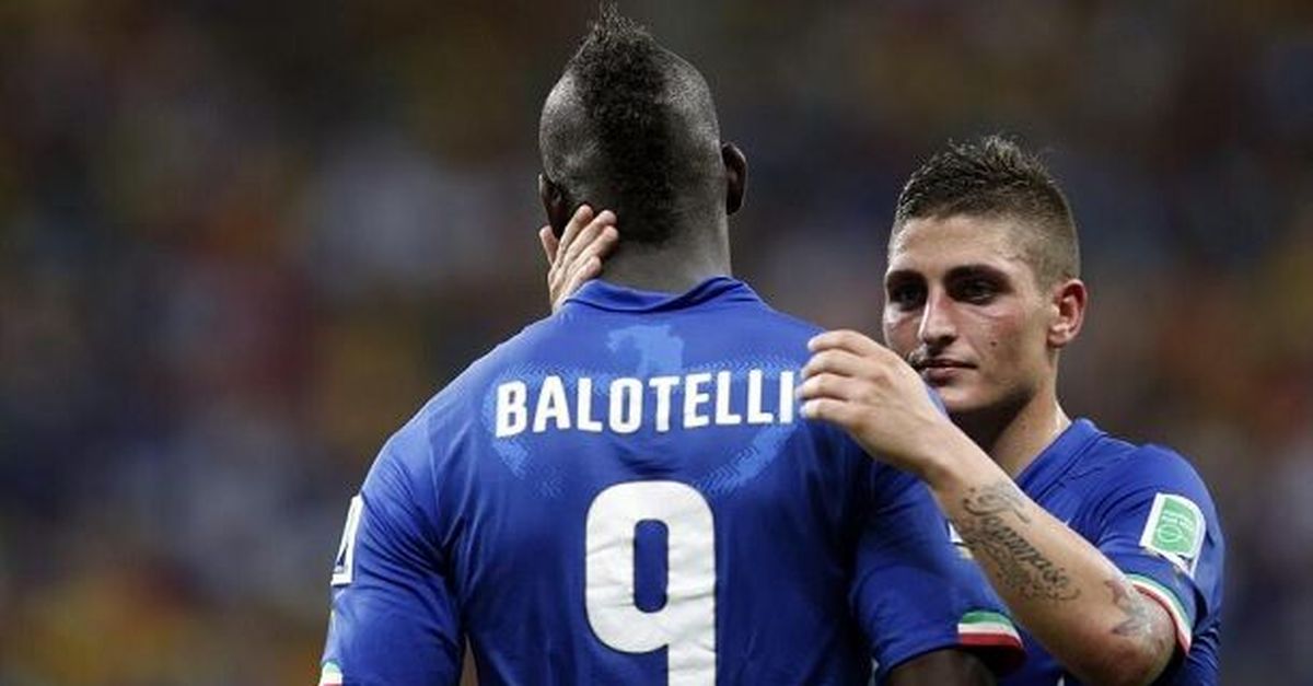 https://images2-gazzanet.gazzettaobjects.it/yvhd4gGOObCo6RvnJg_8OLyVAZs=/1200x627/smart/www.mediagol.it/assets/uploads/201609/balotelli-verratti-2.jpg