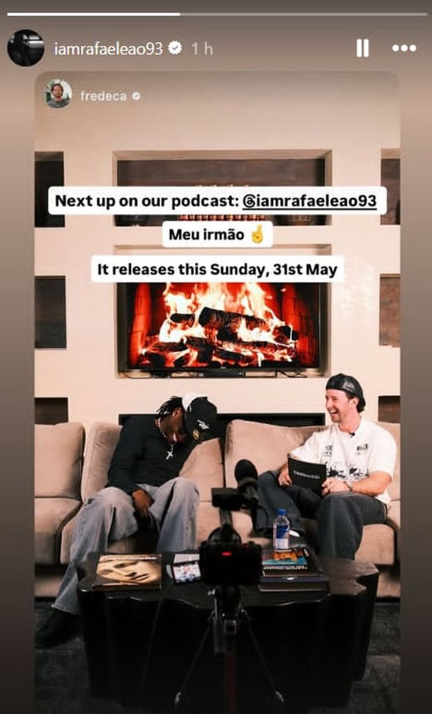 Il Milan crolla, ma Leao ha la testa altrove: la storia Instagram fa discutere