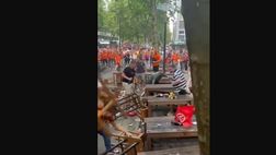 VIDEO / Euro2024, volano sedie e sassi: lo scontro tra tifosi a Dortmund