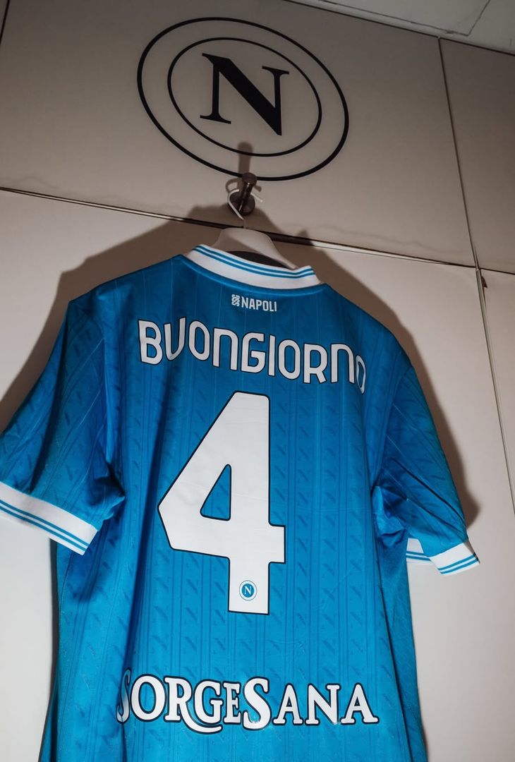Napoli-Juventus, spogliatoio carico per il big match: la scelta sulla maglia GALLERY - immagine 6