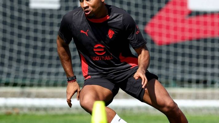 Milan, Nkunku subito titolare contro il Bologna? Ecco il motivo