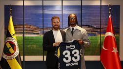 Milan a caccia di terzini dopo la beffa Brown