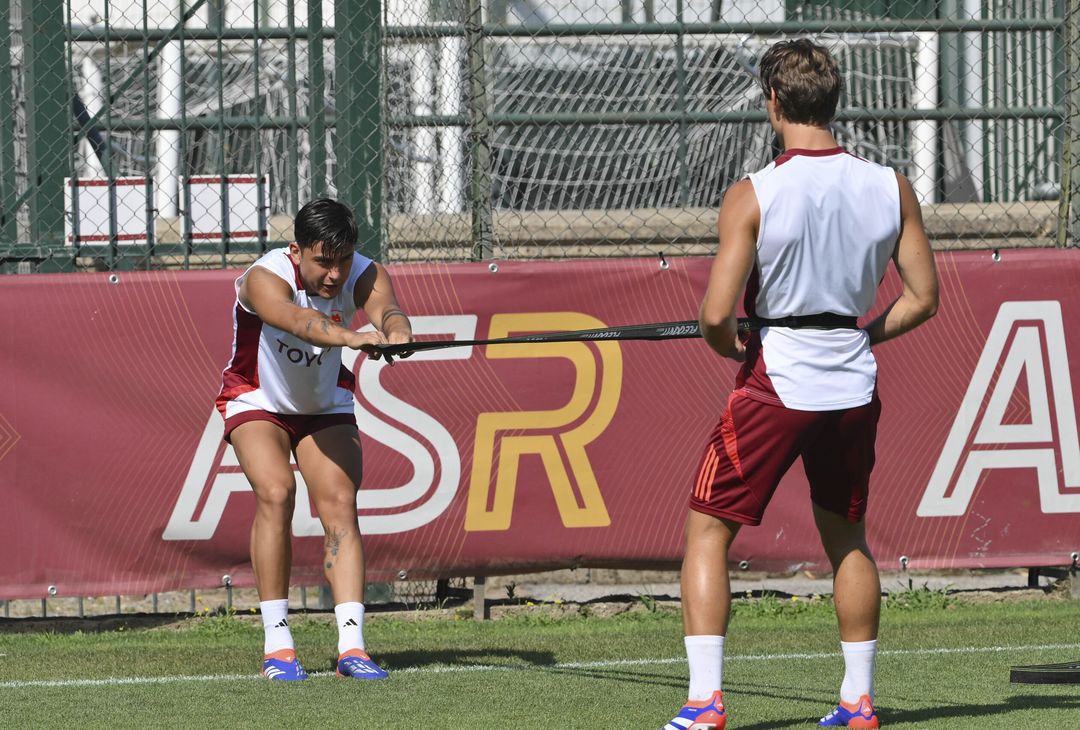 Roma al lavoro a Trigoria: c’è Soulé – FOTO GALLERY - immagine 16